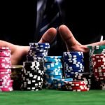 Poker là game bài đòi hỏi trí tuệ của người chơi